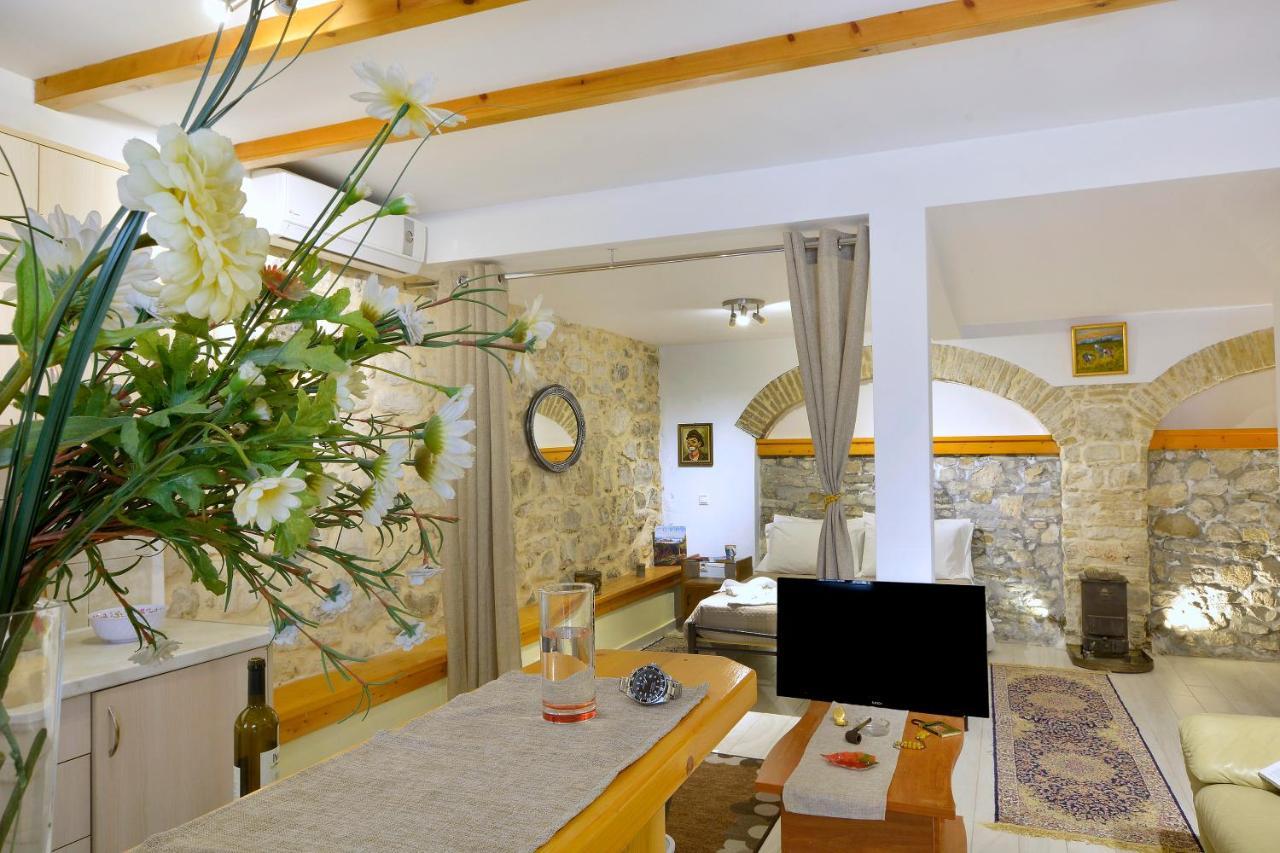 Studio In Corfu Town Exterior foto