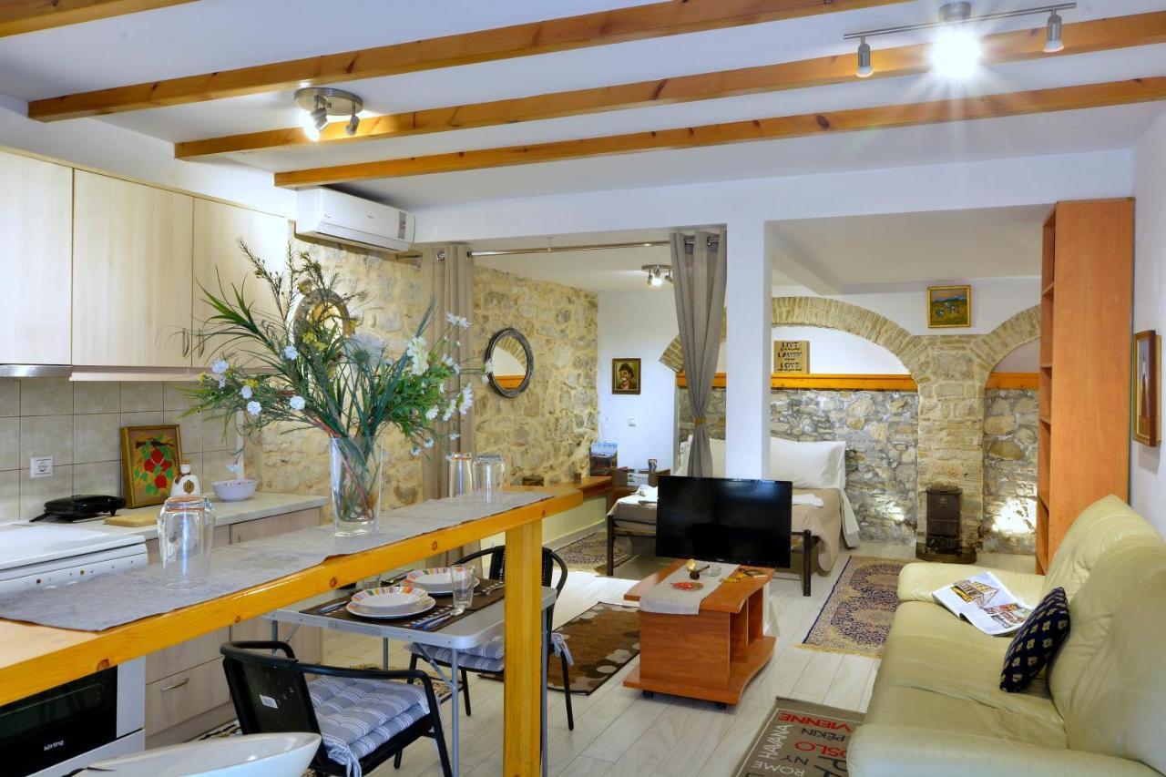 Studio In Corfu Town Exterior foto