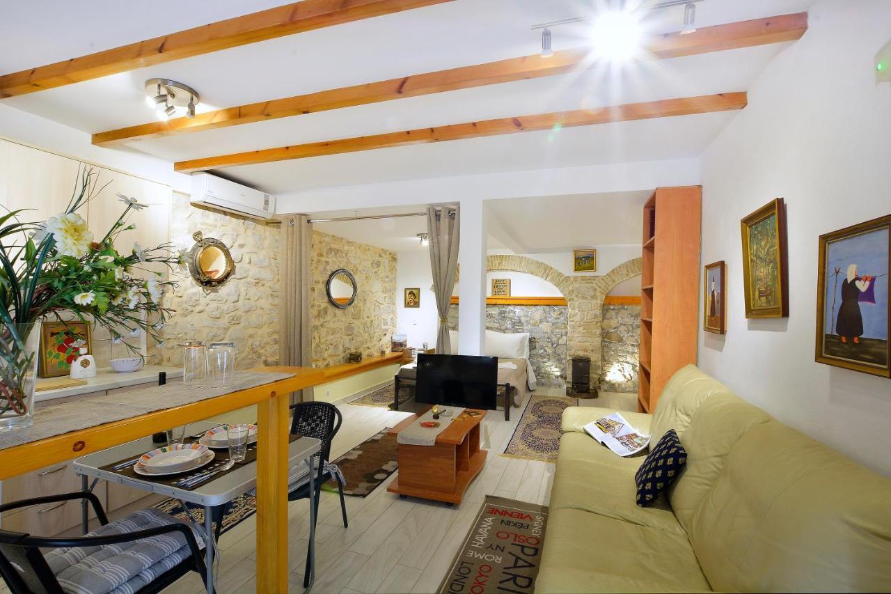 Studio In Corfu Town Exterior foto